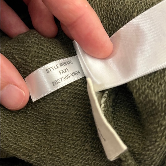 Madewell Pleat Sleeve Shrunken Hoodie Sweatshirt Olive Green Heathered XXS - Picture 5 of 5